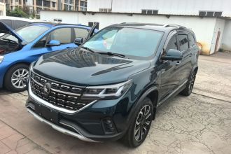 东风风行 风行T5 2022款 盛世款 1.5T 自动远梦版七座