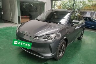 哪吒汽车 哪吒V 2022款 潮 300 Lite 磷酸铁锂
