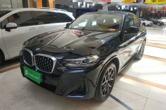 宝马X4 2022款 xDrive 25i M运动套装