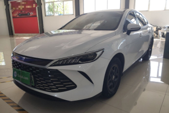 比亚迪 秦PLUS 2025款 DM-i 智驾版 55KM领先型