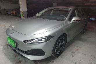 荣威D7 2023款 DMH 125km 旗舰版