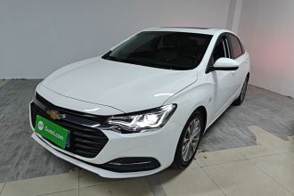 雪佛兰 科鲁泽 2022款 320 自动悦享天窗版