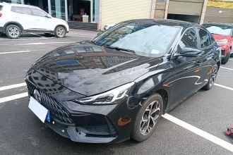 名爵 MG5 2021款 180DVVT 手动青春豪华版