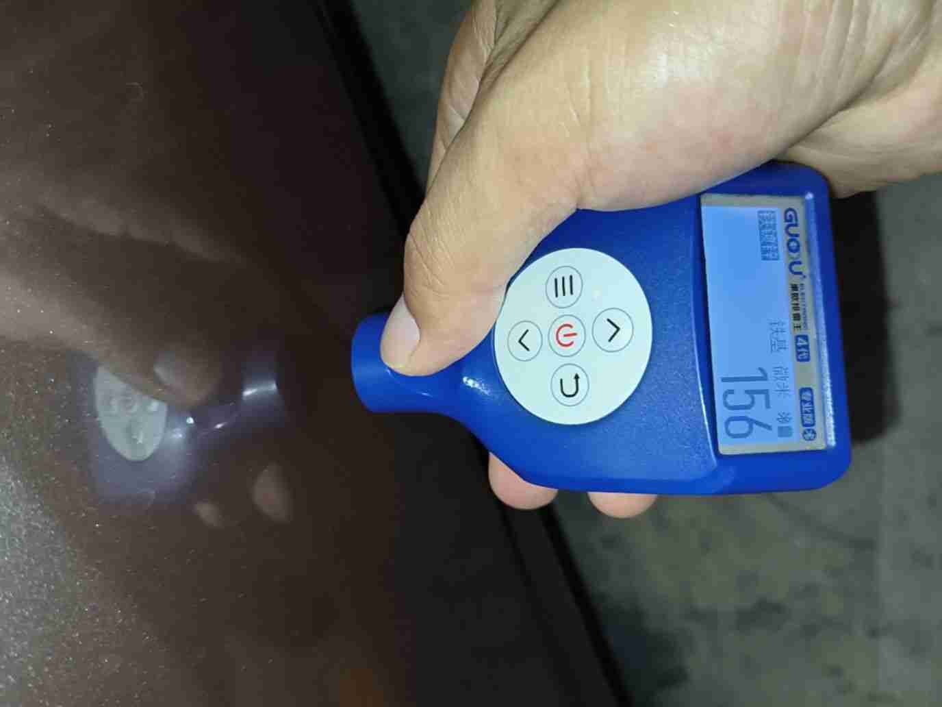 左侧后门漆面状况实拍