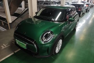 MINI 2022款 改款 1.5T COOPER 经典派