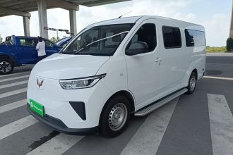 五菱汽车 五菱扬光 2025款 400km 客车版舒适型