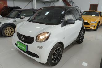 smart fortwo 2015款 1.0L 52千瓦硬顶激情版