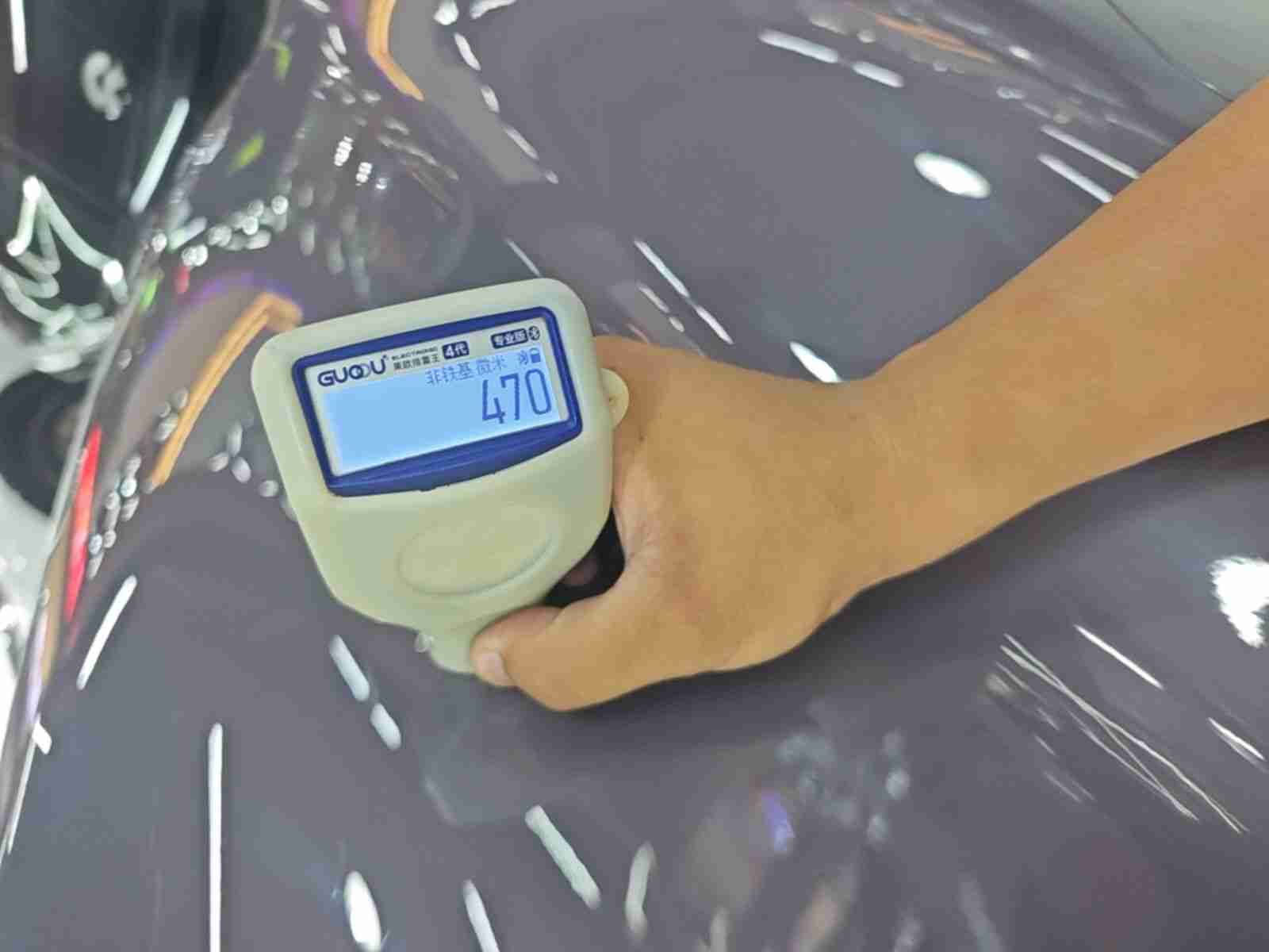 左C柱覆盖面小范围钣金实拍
