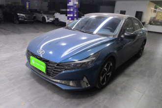 现代 伊兰特 2021款 1.5L CVT LUX尊贵版