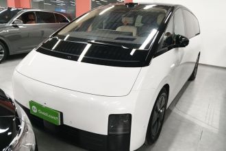 理想汽车 理想MEGA 2025款 Home 家庭特别版