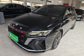 东风风神 奕炫MAX 2021款 1.5T 超炫潮爸版