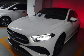 奔驰A级 2023款 A 200 L 时尚型