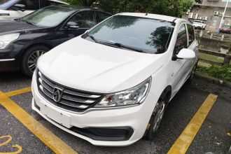 宝骏310 2020款 1.2L 手动舒适型