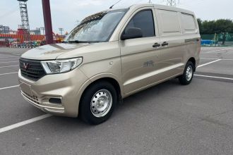 五菱汽车 五菱宏光V 2019款 1.5L劲取版封窗车国VI LAR