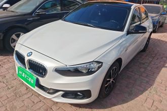 宝马1系 2018款 118i 时尚型