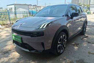 领克06 2021款 1.5T Shero粉色特别版