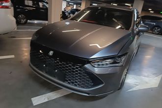 比亚迪 秦PLUS 2021款 DM-i 55KM 旗舰型