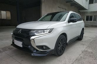 三菱 欧蓝德 2021款 2.0L 两驱曜动版 5座