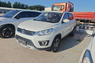 北京汽车 绅宝X35 2016款 1.5L 自动豪华版