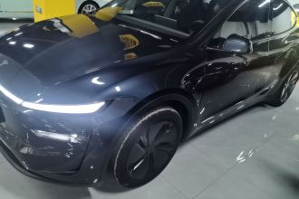 特斯拉 Model Y 2025款 后轮驱动版