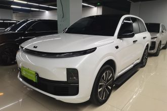 理想汽车 理想L8 2025款 Max 智能焕新版