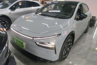 小鹏G7 2025款 702 超长续航 Max