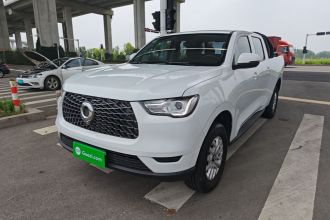 长城 炮 2019款 2.0T商用版手动柴油两驱精英型长箱GW4D20M