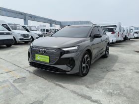 奥迪Q4 e-tron 2023款 40 e-tron 创境曜夜版