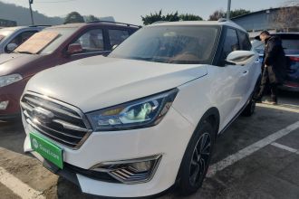 众泰T300 2017款 1.5T CVT尊享型