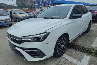 荣威i5 2021款 1.5L CVT铂金版
