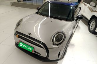 MINI 2022款 改款 1.5T COOPER 艺术家
