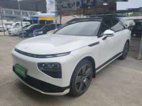 小鹏G9 2022款 702 Pro