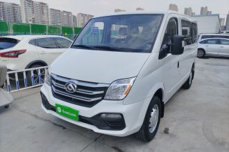 上汽大通MAXUS 新途V80 2025款 超值版傲运通 2.0T AMT短轴超低顶127Ps 7/9座