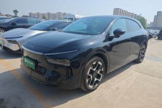 小鹏G7 2025款 702 超长续航 Ultra