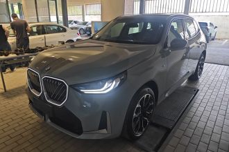 宝马X3 2025款 xDrive30L 领先型 M运动套装