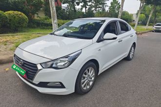 现代 悦纳 2016款 1.4L 手动炫酷版GLS
