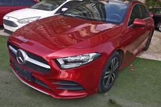 奔驰A级 2019款 A 180 L 运动轿车