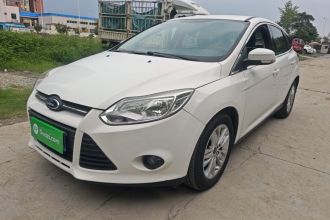 福特 福克斯 2012款 两厢 1.6L 手动舒适型