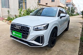 奥迪Q2L 2022款 35 TFSI 进取动感型