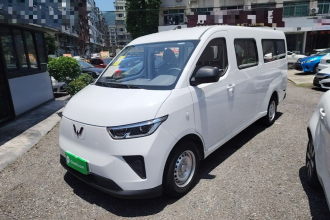 五菱汽车 五菱扬光 2025款 400km 客车版舒适型