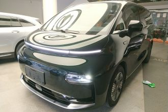 吉利银河 翼真L380 2024款 140度 6座 四驱Ultra