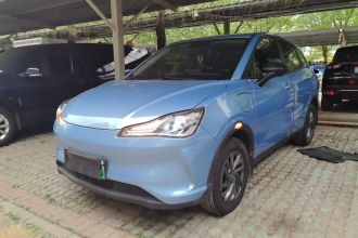 哪吒汽车 哪吒V 2021款 标准续航娱乐版升级型