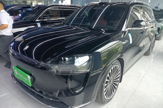 鸿蒙智行 问界M9 2024款 增程 Ultra版 52kWh 6座版