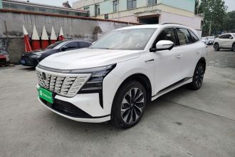 长安CS75 PLUS 2025款 第四代 UItra 2.0T 新蓝鲸 智慧智擎型