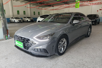 现代 索纳塔 2020款 270TGDi DCT GLS精英版