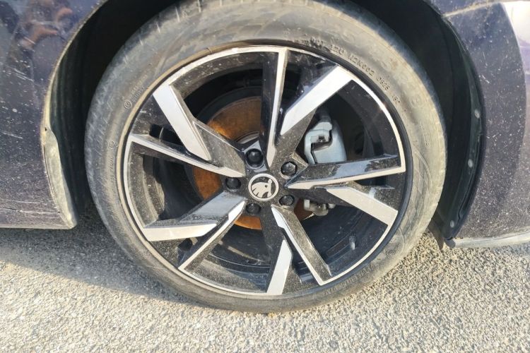 Skoda Octavia Pro фото 8