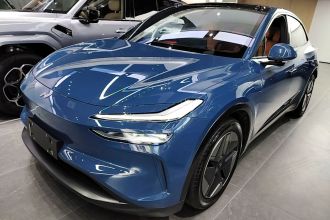 乐道L60 2024款 60kWh 四驱版