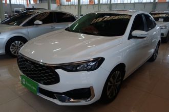 福特 福睿斯 2021款 1.5L 自动钻石版