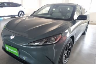 ARCFOX极狐 极狐 阿尔法S(ARCFOX αS) 2023款 735E+ 森林版 160kW