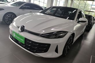 大众 2026款 凌渡L 300TSI 凌风版
